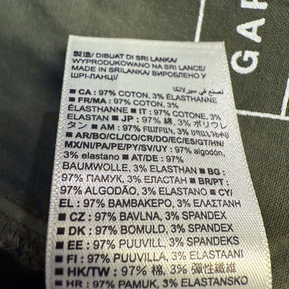 GAP woman’s Green Cargo Skirt NWT - Picture 3 of 6